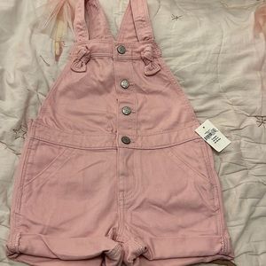 Gap soft pink denim short overall size 5